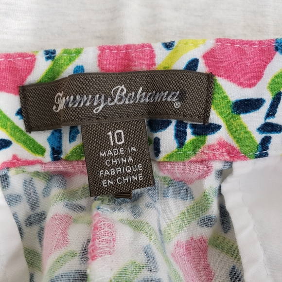 Tommy Bahama Romantique Shorts Size 10 - Picture 10 of 12